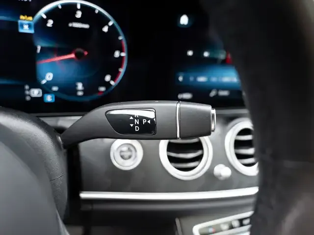 Mercedes-Benz E 400