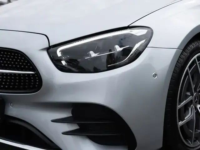 Mercedes-Benz E 400