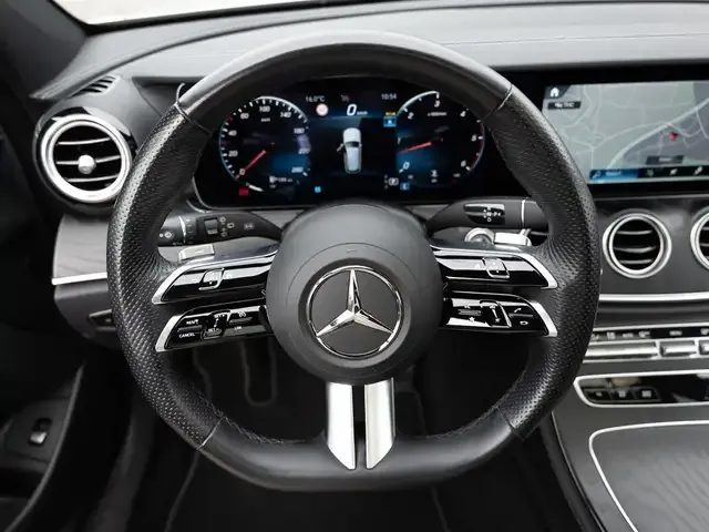 Mercedes-Benz E 400