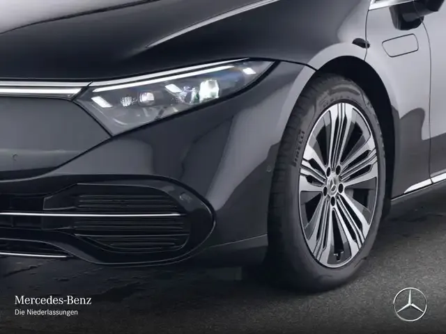 Mercedes-Benz EQS