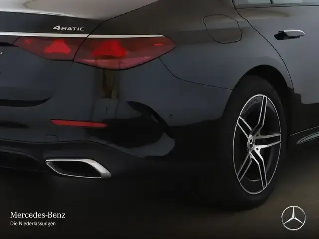 Mercedes-Benz E 400