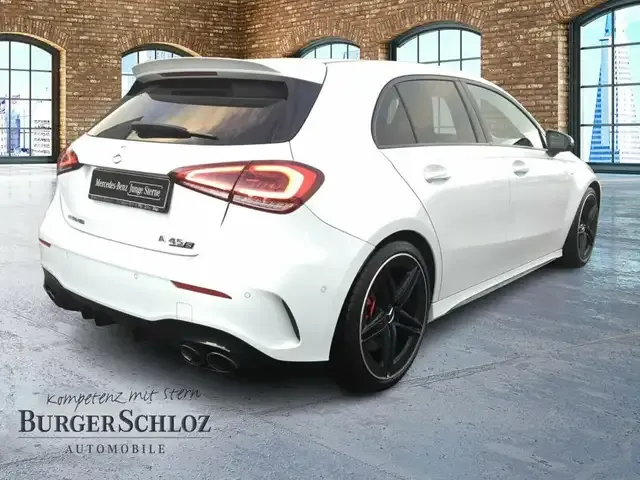 Mercedes-Benz A 45 AMG