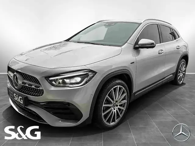 Mercedes-Benz GLA 250