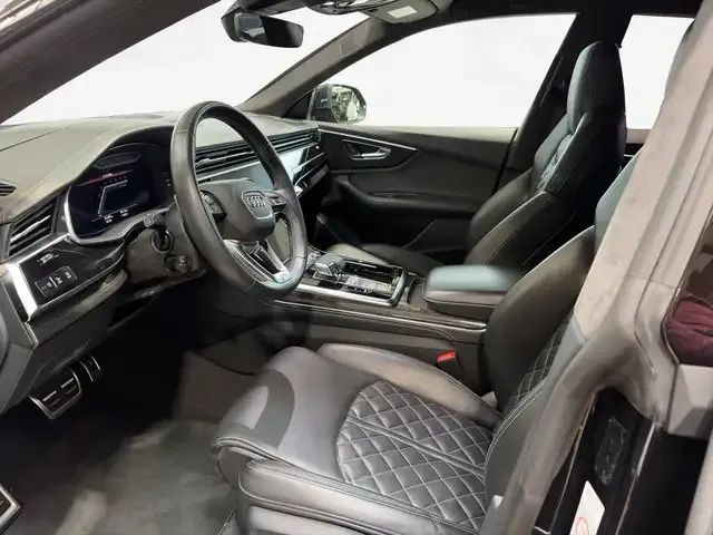 Audi SQ8