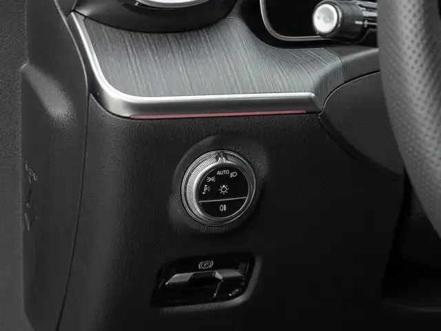 Mercedes-Benz CLE 300