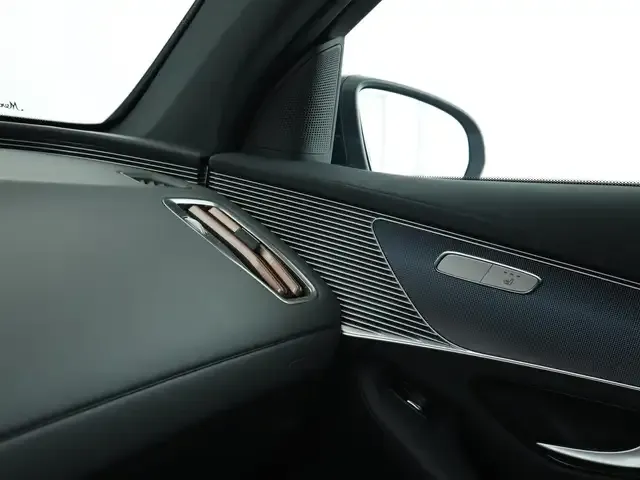 Mercedes-Benz EQC 400