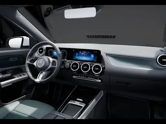 Mercedes-Benz GLA 220