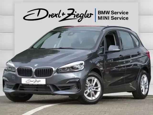 BMW 220