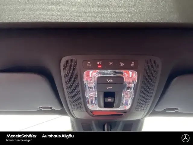 Mercedes-Benz B 220