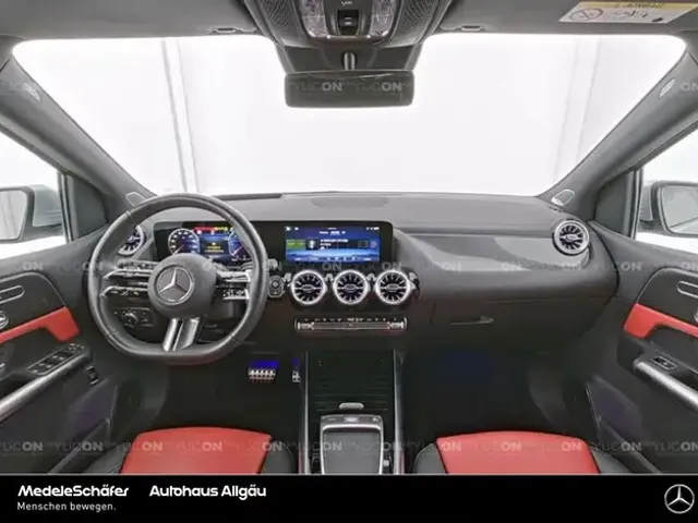 Mercedes-Benz B 220