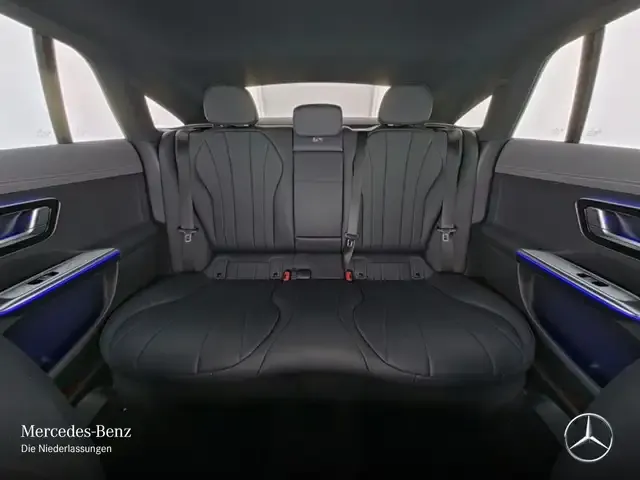 Mercedes-Benz EQE 300
