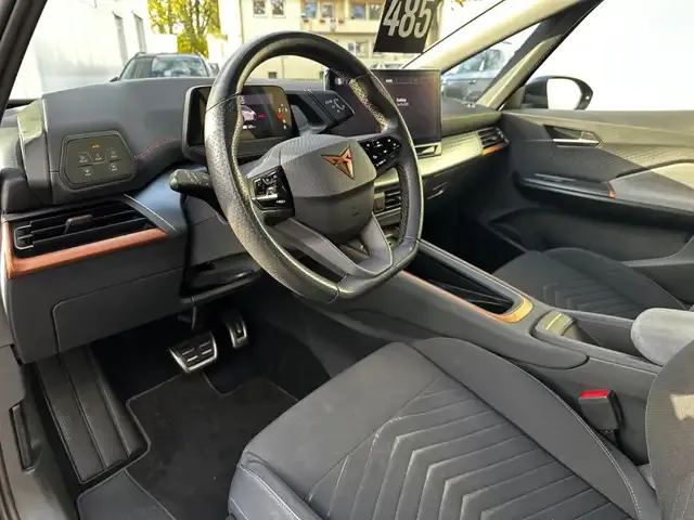 CUPRA Born