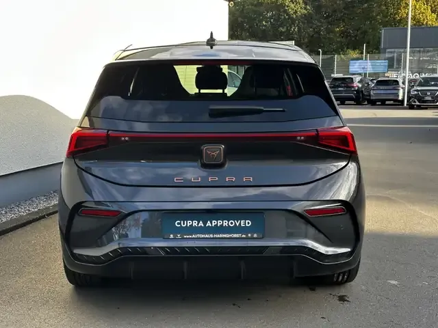 CUPRA Born