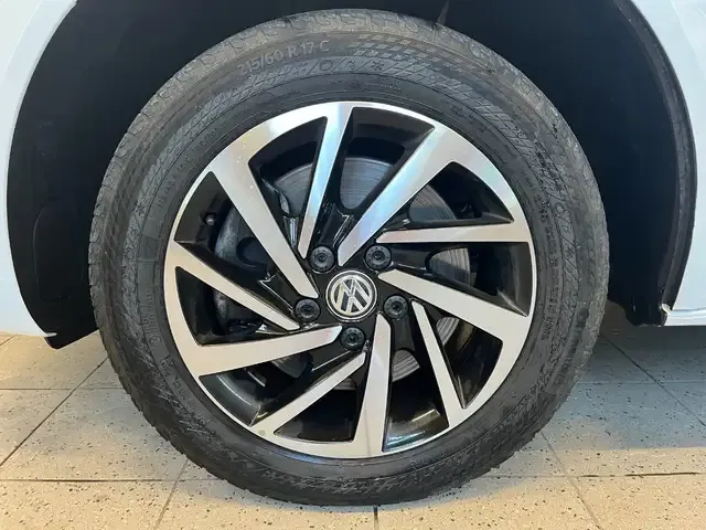 Volkswagen T6.1 California