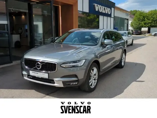 Volvo V90