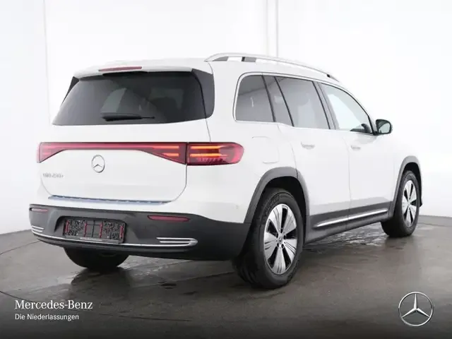 Mercedes-Benz EQB 250