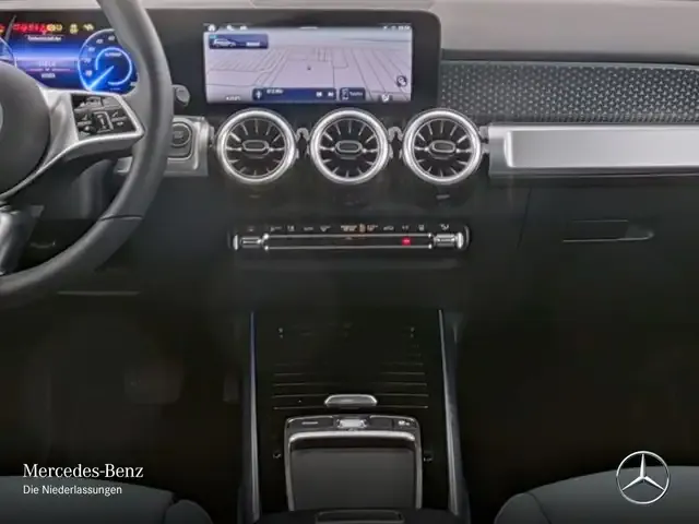 Mercedes-Benz EQB 250