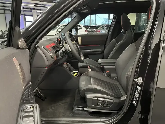 MINI John Cooper Works Countryman