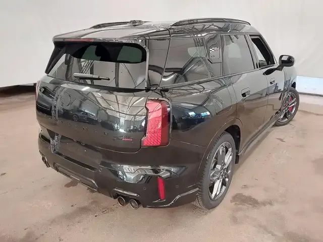 MINI John Cooper Works Countryman