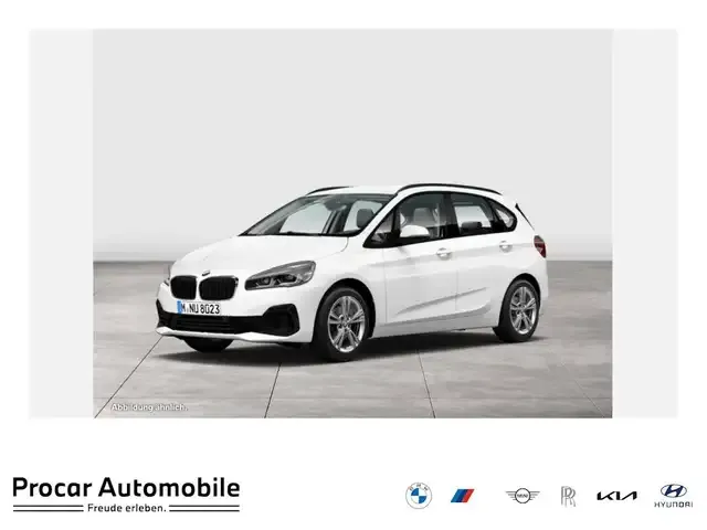 BMW 218