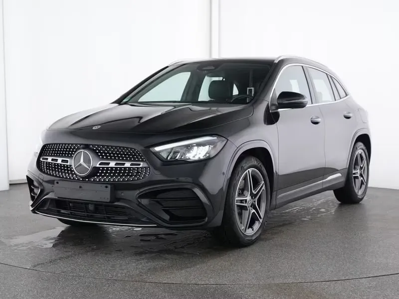 Mercedes-Benz GLA 220