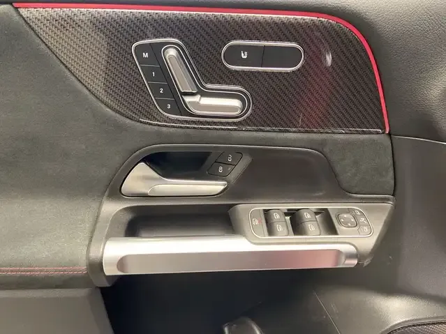 Mercedes-Benz GLB 35 AMG