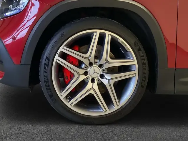 Mercedes-Benz GLB 35 AMG