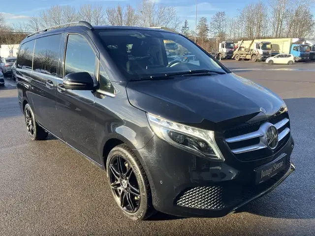 Mercedes-Benz V 250