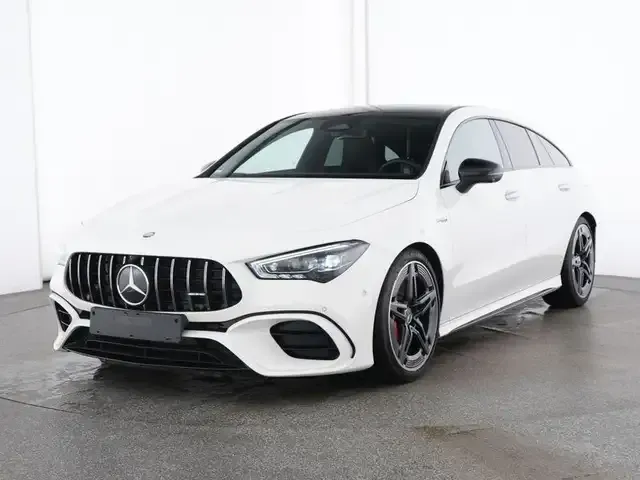 Mercedes-Benz CLA 45 AMG
