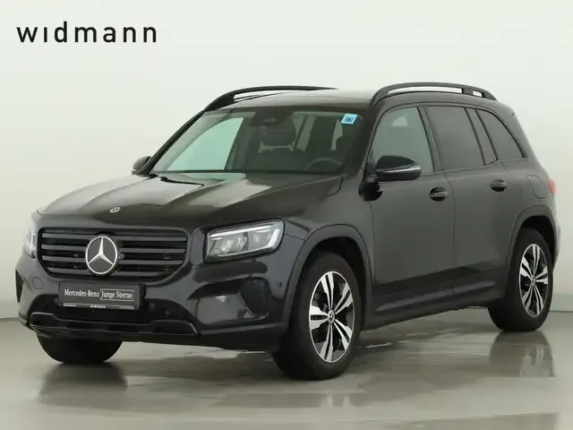 Mercedes-Benz GLB 200