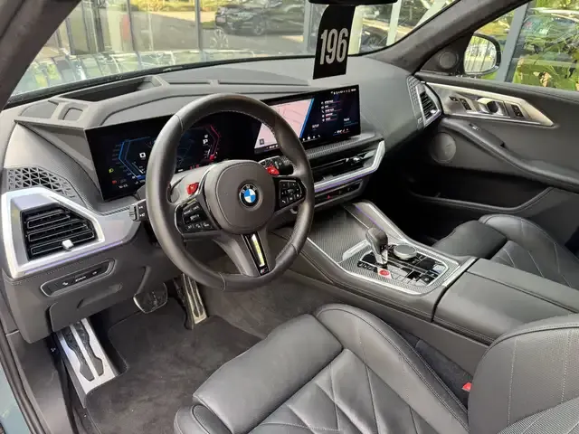 BMW XM