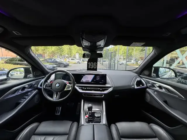 BMW XM