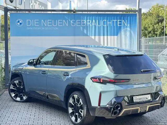 BMW XM