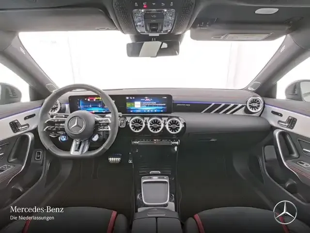 Mercedes-Benz CLA 45 AMG