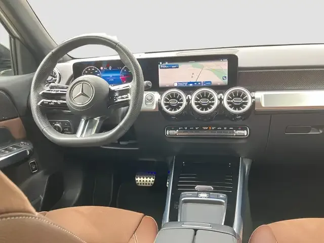 Mercedes-Benz GLB 200