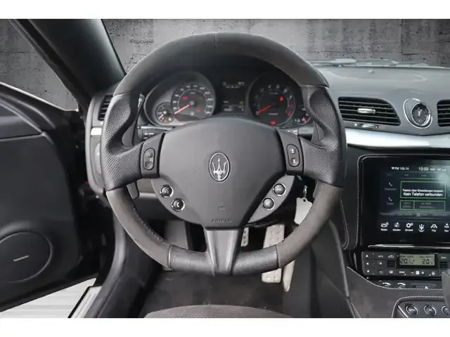 Maserati GranCabrio