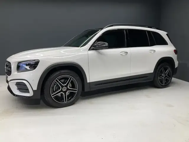 Mercedes-Benz GLB 200