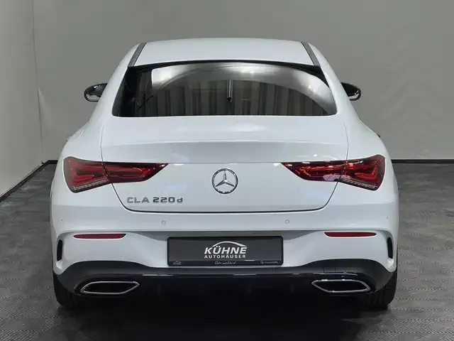 Mercedes-Benz CLA 220