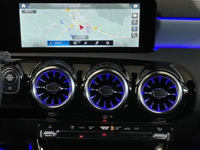 Mercedes-Benz CLA 220