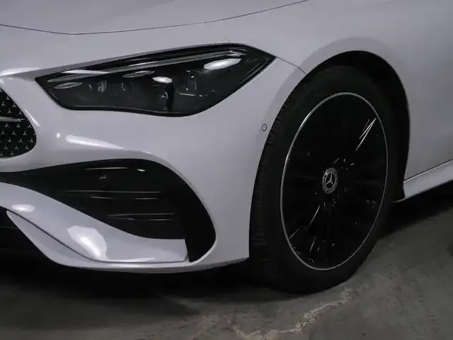 Mercedes-Benz CLE 200