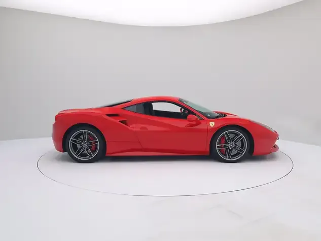 Ferrari 488