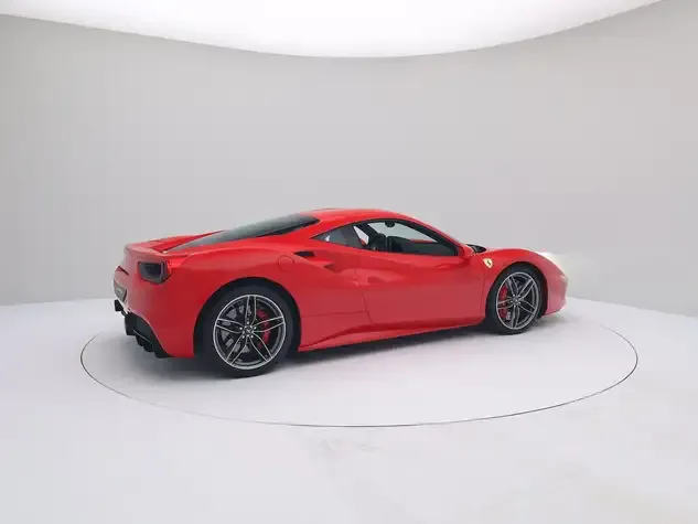 Ferrari 488