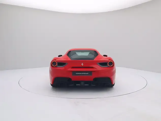 Ferrari 488