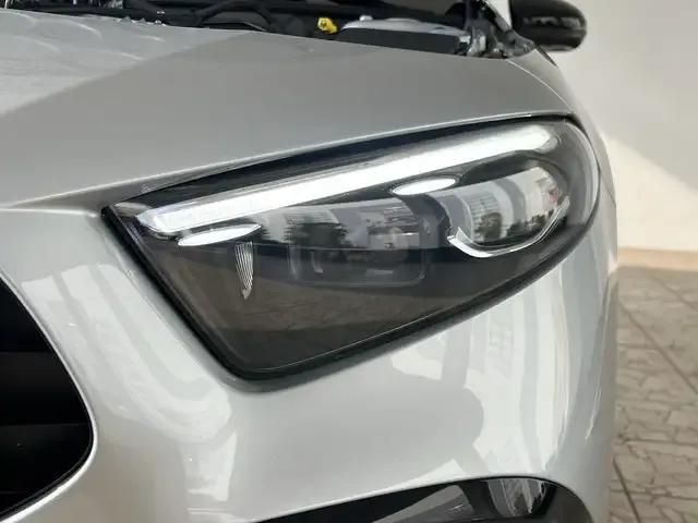 Mercedes-Benz A 35 AMG