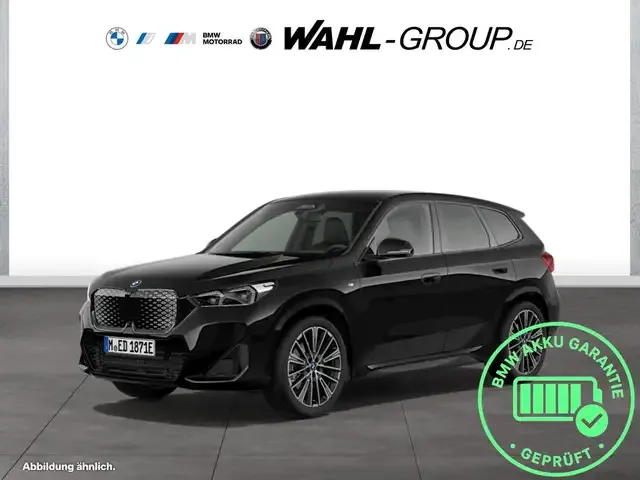 BMW iX1