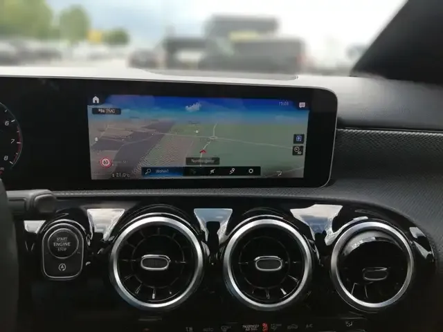Mercedes-Benz A 250