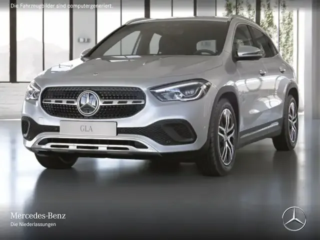 Mercedes-Benz GLA 200