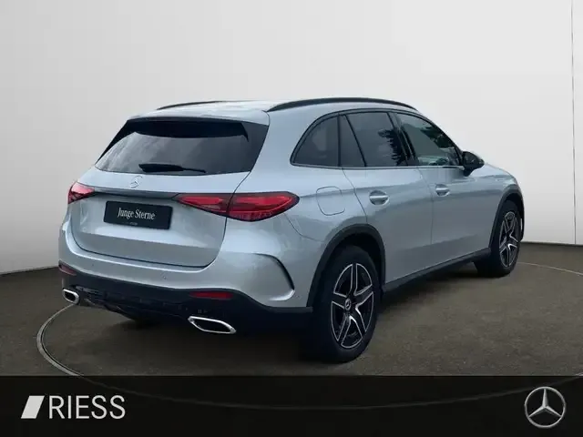 Mercedes-Benz GLC 220
