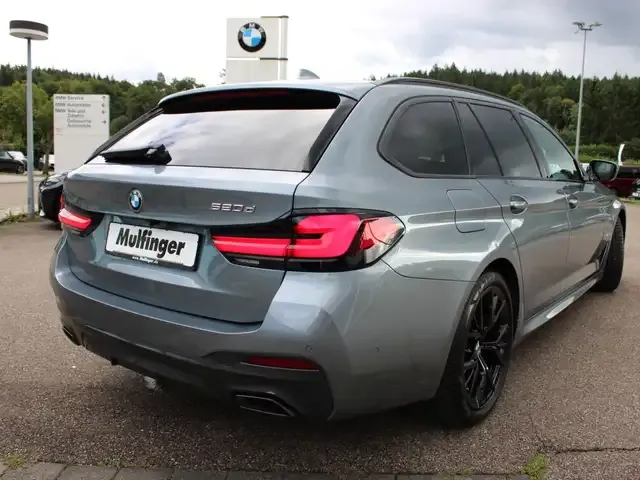 BMW 520