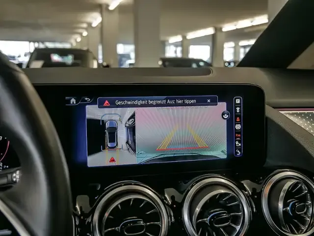 Mercedes-Benz EQA 350